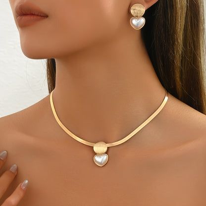 Three Fashionable, Elegant And Versatile Collarbone Brushed Geometric Heart Acrylic Pearl French Retro Snake Skin Chain Sets